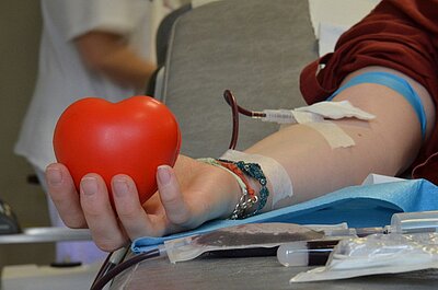 Il Centro Trasfusione dell’Ospedale di Cuneo invita alla donazione di sangue e plasma